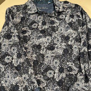 Robert Graham Classic Fit XXL button down long sleeve shirt